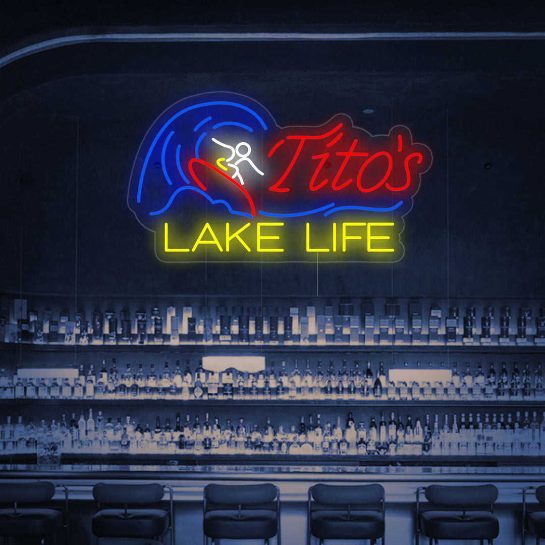 "Titos Lake Life Ølbar" Neonskilt