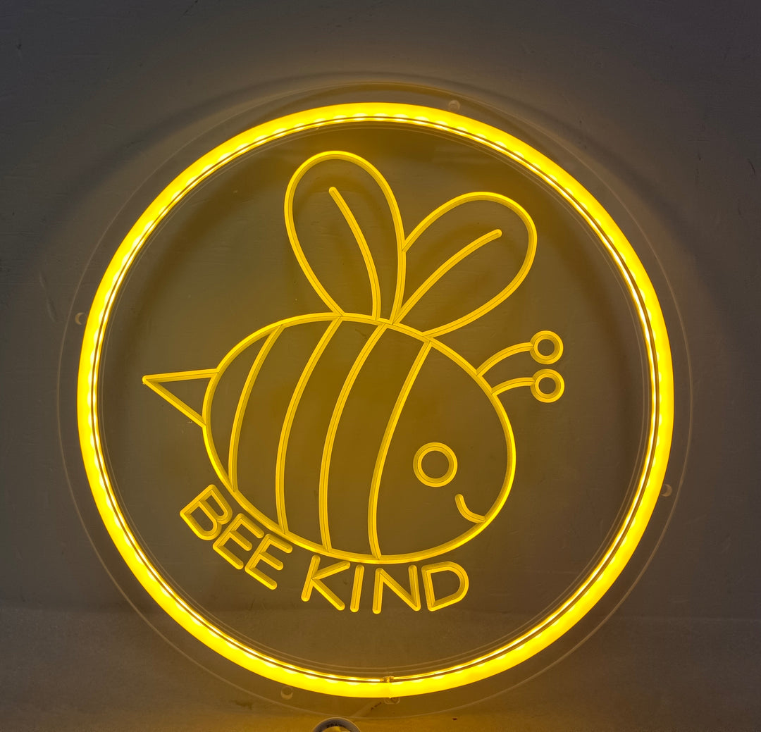 "Fred, Kærlighed, Drik Øl" Mini Neon Skilt